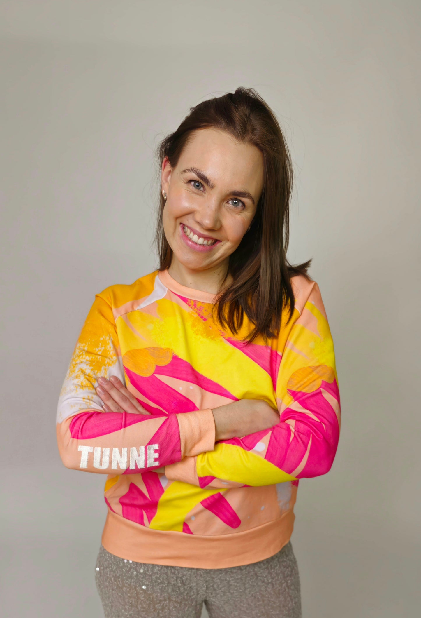 TUNNE college Riemu persikka
